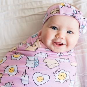 🥛🥚NIB LS Swaddle Set🥚🥛